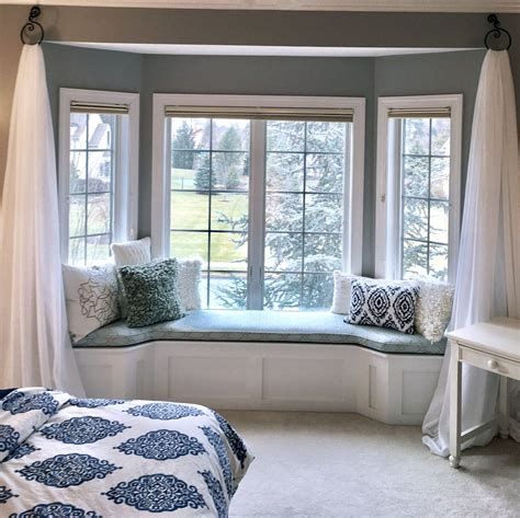 Bedroom Bay Window Ideas 20 Stunning Bay Windows With Seats In The