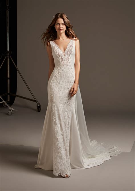 La nostra selezione abiti da sposa di 2021 è in offerta. Abiti da sposa Atelier Pronovias 2020, la Cruise ...