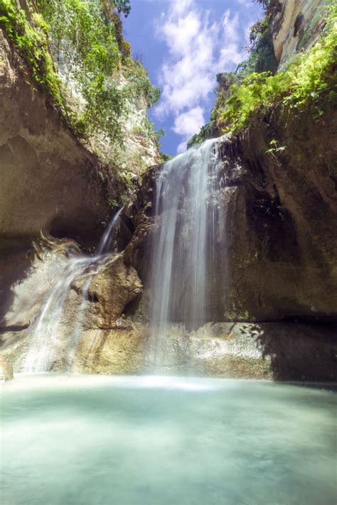 Gambar pemandangan alam yang indah menakjubkan. Foto Pemandangan Asli - Rahman Gambar