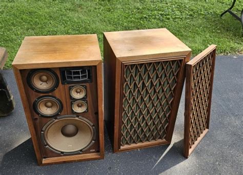 Pair Vintage Pioneer Cs 88a Speakers Live And Online Auctions On