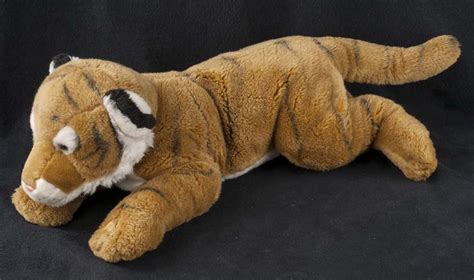 Le Chat Noir Boutique Toys R Us Animal Alley Tiger 26 Plush Stuffed