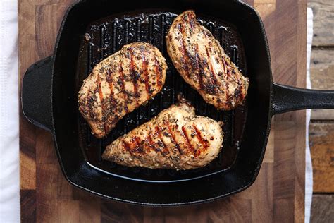 how to cook boneless skinless chicken breasts