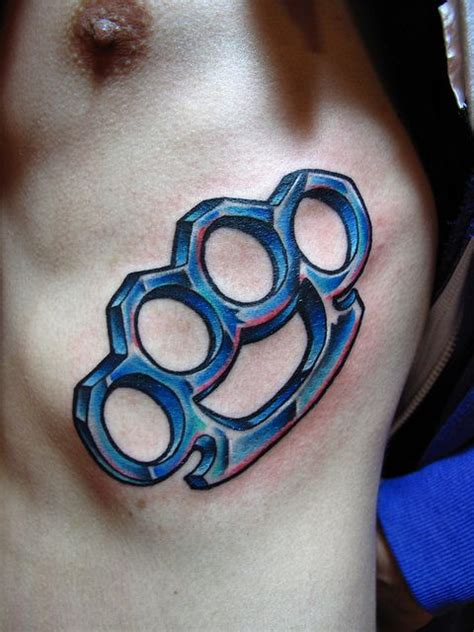 8 Easy Brass Knuckles Tattoo Designs For Men And Women