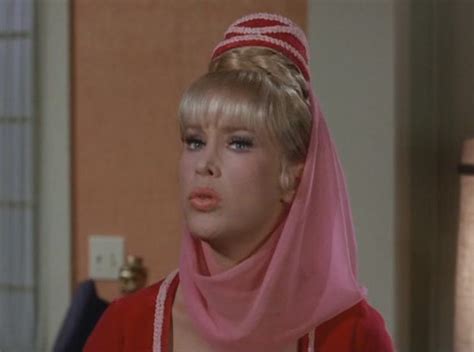 How To Be A Genie In 10 Easy Lessons 2x08 I Dream Of Jeannie Image
