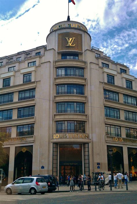 Louis Vuitton Flagship Store In Paris Walden Wong