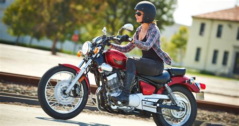 12 Best Motorcycles For Women Ride With Style Engineerine