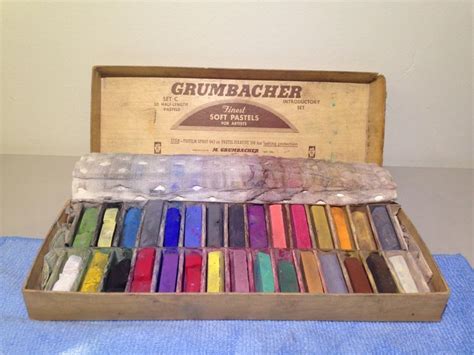 Grumbacher Introductory Soft Pastels Set C 30 Half Length Pastels With