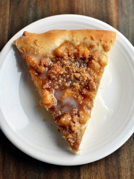 Apple Cinnamon Streusel Dessert Pizza