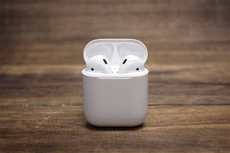 Airpods pro will inspire the new airpods design. Apple to release "all-new design" AirPods in 2020 ...