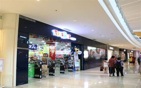 Well, there is another shopping mall is going to open by this month in klang valley. TOYS R US EXPRESS - IOI City Mall Sdn Bhd
