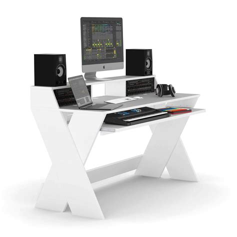 Studio Computer Desk / Cheap Diy Ikea Home Studio Desk Home Studio Desk Studio Desk Home Studio ...