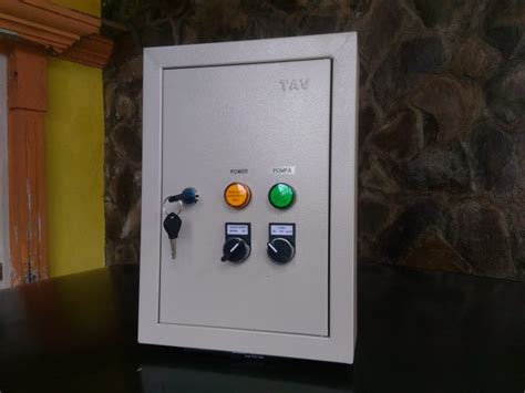 Minimal ketinggian tandon dari kran air adalah 3 meter maka air kran akan wuuzzzz. Panel Kontrol Pompa untuk Tandon Atas - onematics