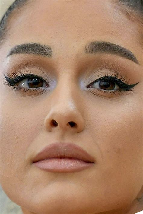 Ariana Grande Maquillage De Ojos Trucos De Belleza Maquillar Labios