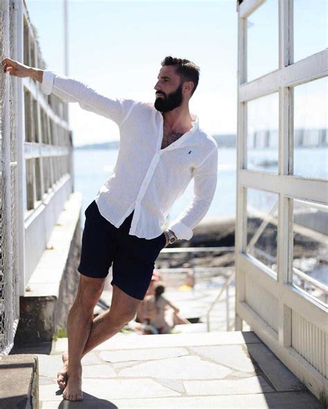 10 Comfy And Stylish Beach Vacation Outfits For Men Mens Casual Dress Outfits Casual White