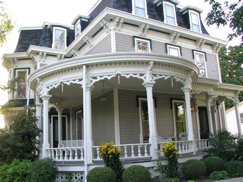 Wrap Around Porch Love It Victorian Homes Victorian Porch Pretty