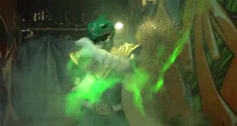 video new super power beat down puts green ranger vs ryu green ranger power beats