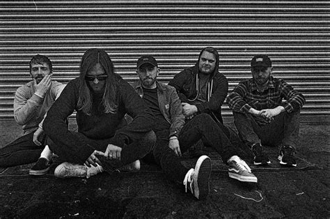 Uk発メタルコア・バンド While She Sleeps、31リリースのニュー・アルバム『so What』より「the Guilty Party」mv公開！ 激ロック ニュース