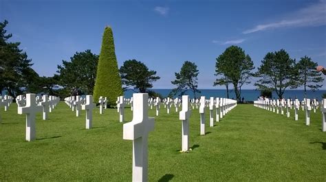 Debarquement normandie | le débarquement en normandie a eu lieu le 6 juin 1944. Photos du cimetière militaire américain de Colleville-sur ...
