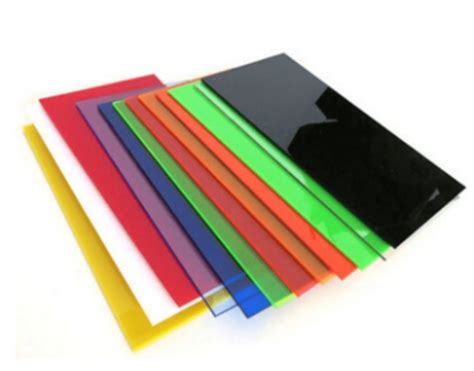 Benefits Of Choosing Colored Plastic Sheets For Your Projects