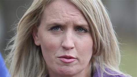 Kate Jones V Campbell Newman Ashgrove Voters Sick Of Sideshow In