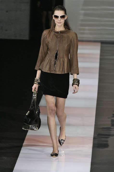Find photos of emporio armani. Emporio Armani (With images) | Fashion, Emporio armani ...
