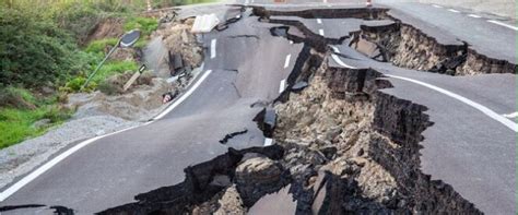 Ternyata gempa memiliki banyak jenis dan penyebabnya. Gempa Bumi Kembali Mulai Menghantui Wilayah Indonesia