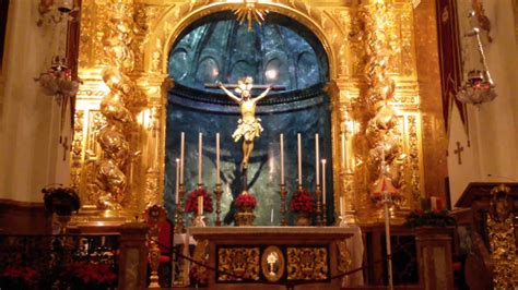 Sep 16, 2021 · la patrona de la rinconada, la virgen de los dolores, protagonizó este pasado miércoles la primera salida en la provincia de sevilla tras la derogación del decreto que prohibía la celebración. El cachorro de sevilla - YouTube