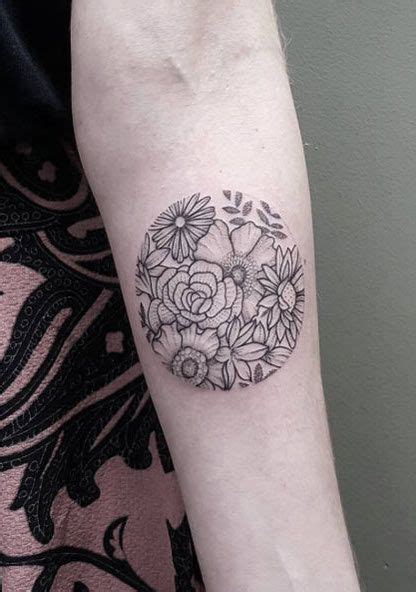 48 Charming And Unique Circular Tattoo Designs Tattooblend Circular
