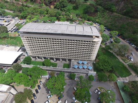 Guiana campus, guayana city venezuela +1. universidad católica andrés bello sobrevolando los ...
