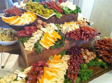 We've got plenty of easy appetizer ideas, plus tips to help you host your best gathering yet. Antipasta Display | Summer appetizers easy, Event food ...