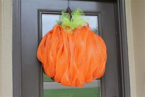 How To Make A Deco Mesh Pumpkin 201209