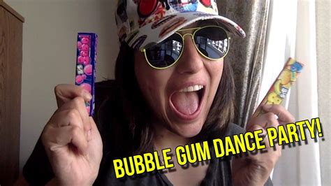 Testing Bubble Gum Which Gum Will Make The Biggest Bubble Youtube