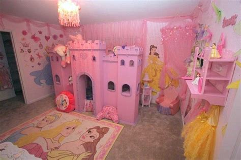 A wide variety of princess bedroom set options are available to you, such as appearance, specific use. 30 Beautiful Princess Bedroom Design And Decor Ideas For ...