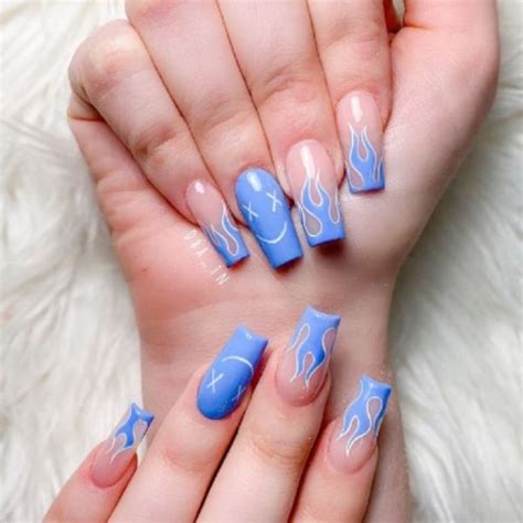 38 Pretty Blue Acrylic Nails Every Woman Have To Try Porculine