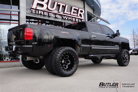 Chevrolet 3500hd Dually With 22in Xd Battalion Wheels Exclusively From