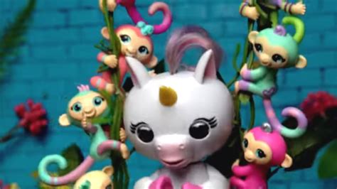 Behind The Scenes With Gigi The Unicorn Fingerlings Hangin With