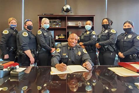 Women Are Underrepresented In Nashville Police Could Ballot Amendment