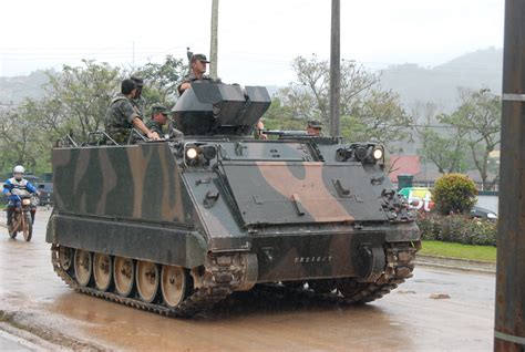 Fileblindado M113 Ejército Brasileño En Wikimedia Commons