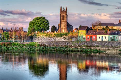 Travel Ideas For Trips To Limerick Ireland Limerick Traveling Tips Great Value Vacations Canada