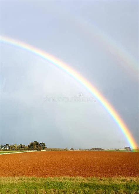 Rainbow Over Fields Stock Image Image Of Colours Showers 142142603