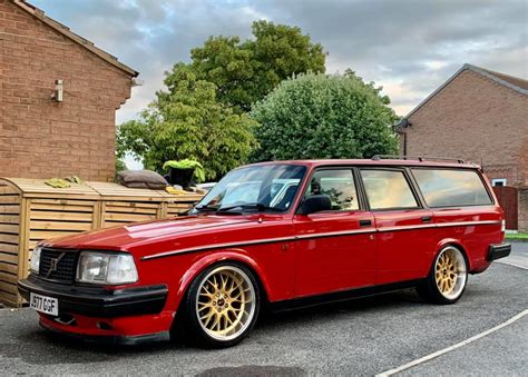 Modified Volvo 240 Se Estate 23i Fuc Uk