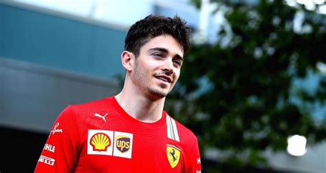 Il prévoyait également un pass sanitaire qui doit subordonner l'accès des grands rassemblements ou de certains lieux à la présentation d'un résultat négatif d'un dépistage virologique, ou un justificatif de. F1 esport : Alex Albon bat Charles Leclerc et s'impose à ...