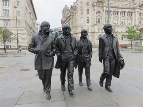 Liverpool is the fifth most popular city in the uk for overseas visitors, who are attracted in part by its connections with the beatles. Beatles Statue (Liverpool) - 2020 Alles wat u moet weten ...