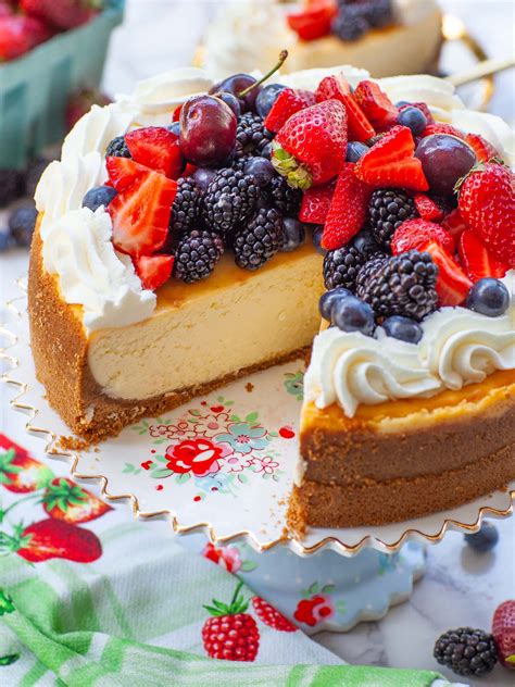 The Best Classic Vanilla Cheesecake Recipe Video Tatyanas Everyday Food