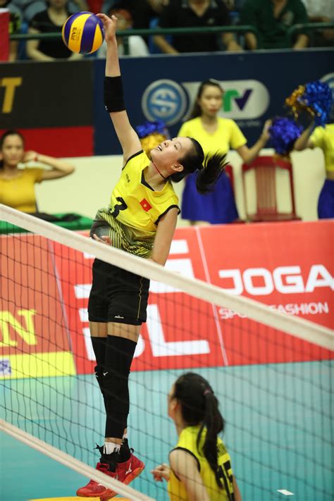 As the state broadcaster under the direction of the government of vietnam. VTV Cup 2019: Chấn thương bất ngờ, Trần Thị Thanh Thúy đau ...