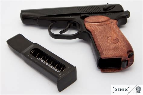Pm Pistol Russia 1955 1112 Pistols Modern Weapons 1945 To 1982
