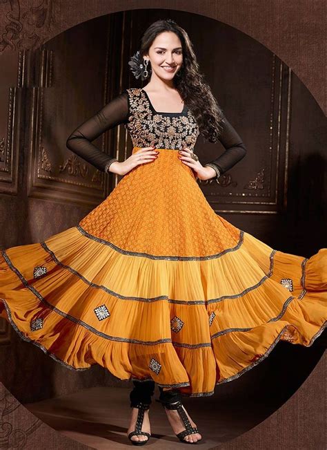 Pin On Latest Anarkali Frocks Designs And Suits