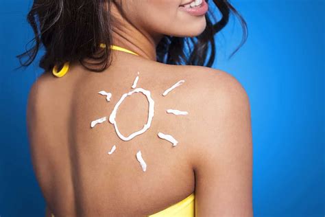 choose the best sunscreen sunscreen improve your dull skin
