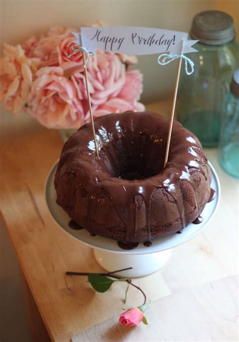 Whichever style you go for, it's sure to be a showstopper. 17 Best images about Decorating a bundt cake on Pinterest ...