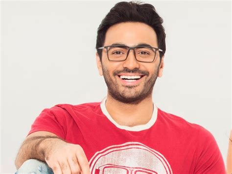 تحميل اغاني تامر حسني وتحميل البوم تامر حسني الجديد من سمعنا. تامر حسنى ضيف شرف الحفل السنوى لإحدى المجلات العالمية - عين